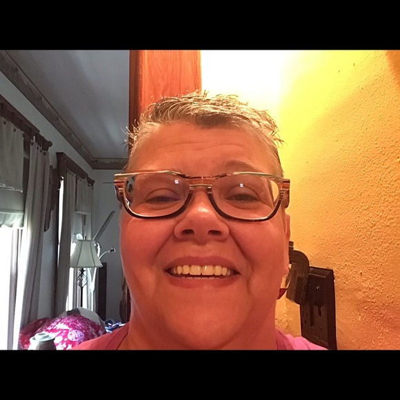 Meet your Posher, Barbara - Picture 2 of 2